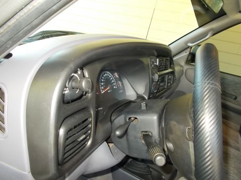 Used 1998 Dodge Ram 2500 Truck AWD/4WD image 55