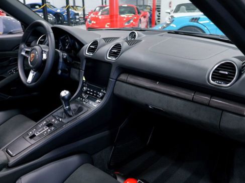 Used 2023 Porsche 718 Boxster Spyder image 27