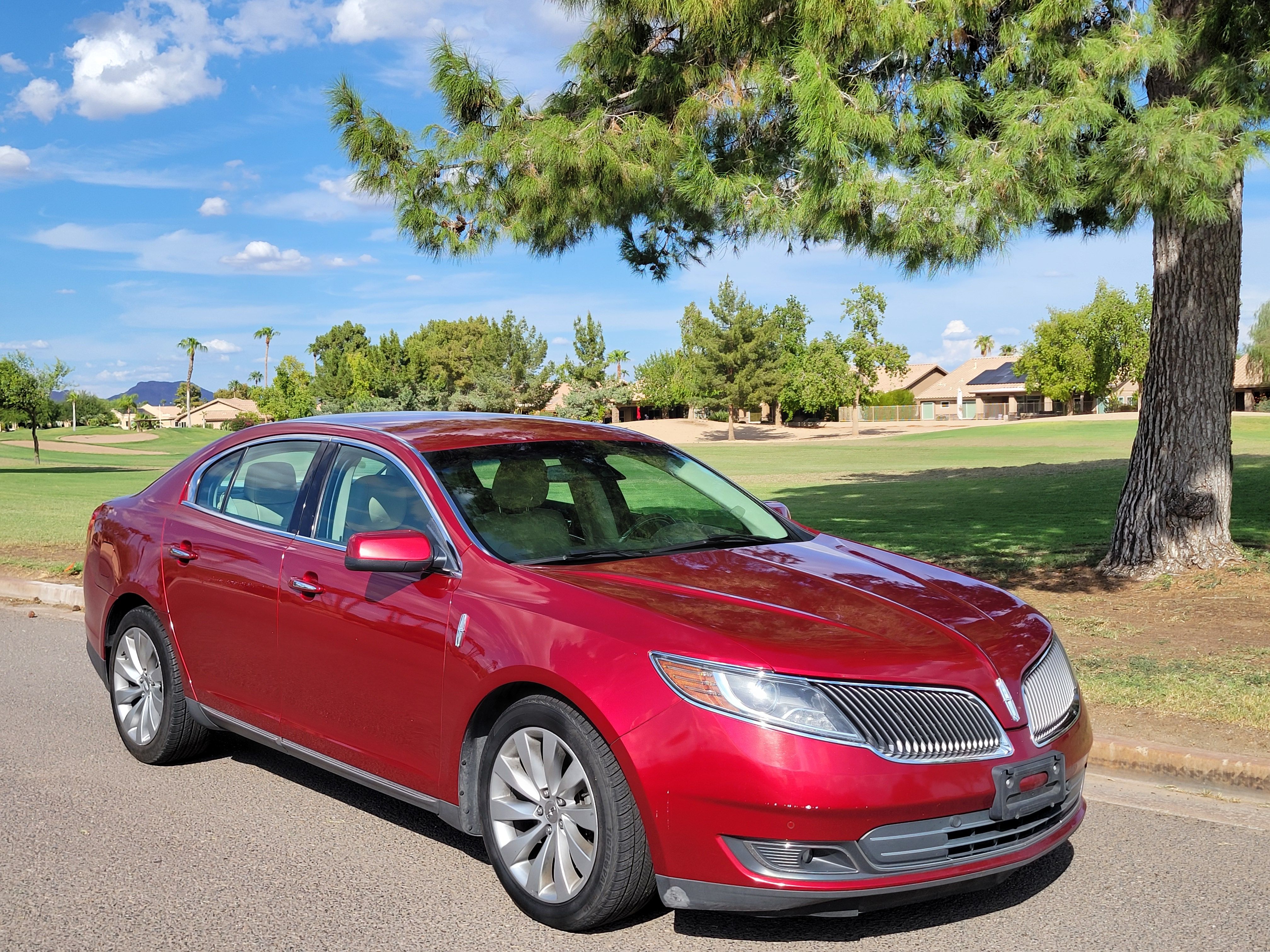 Used 2013 Lincoln MKS w/ Ultimate Package FWD image 3