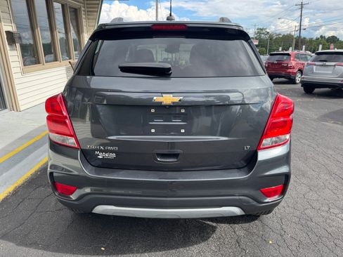 Used 2017 Chevrolet Trax AWD LT w/ 1LT image 5
