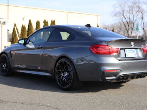 Used 2018 BMW M4 Competition image 6
