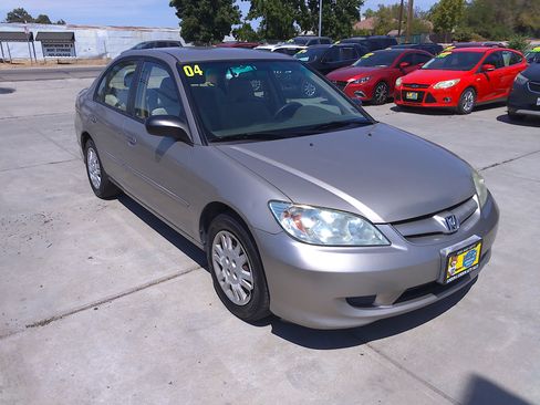 Used 2004 Honda Civic LX image 1