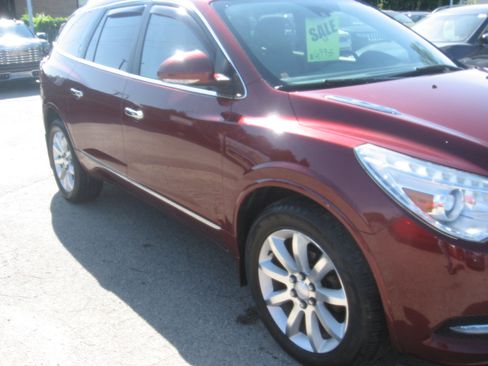 Used 2015 Buick Enclave AWD Premium image 3