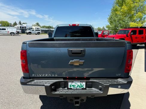 Used 2011 Chevrolet Silverado 3500 4x4 Extended Cab LTZ image 4