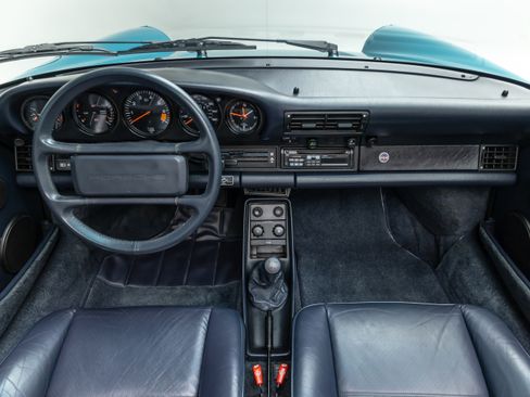 Used 1989 Porsche 911 Carrera RWD image 32