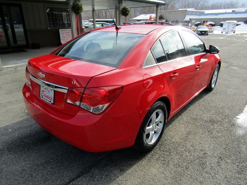 Used 2014 Chevrolet Cruze LT image 8