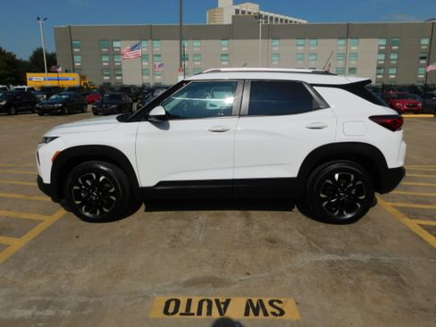 Used 2023 Chevrolet TrailBlazer LT image 5