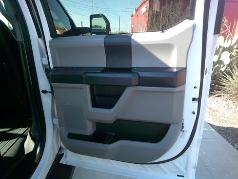 Used 2016 Ford F150 XL image 11