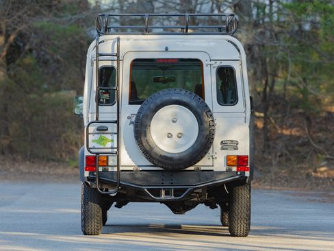 Used 1993 Land Rover Defender 110 image 4