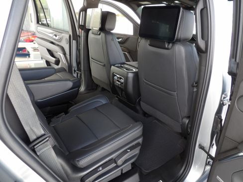 Used 2023 GMC Yukon 4WD Denali image 23