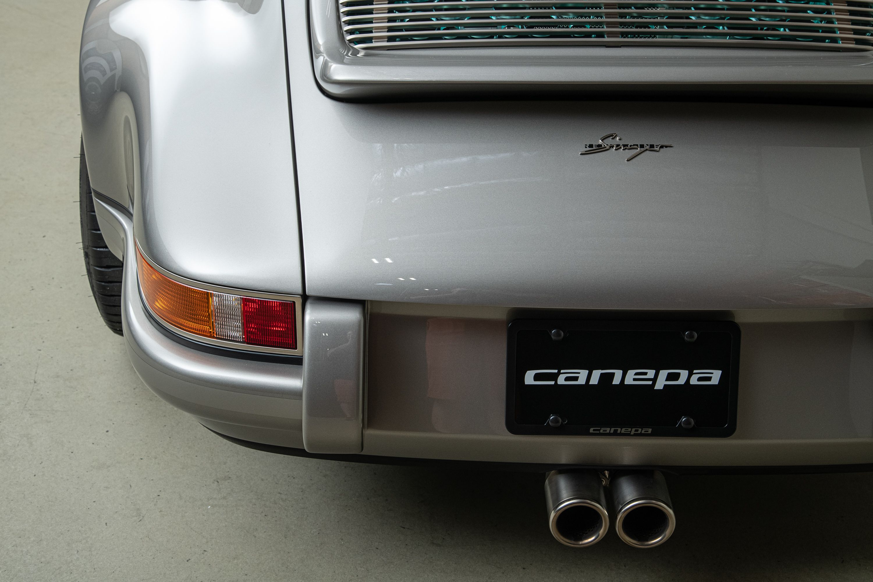 Used 1989 Porsche 911 Carrera RWD image 76