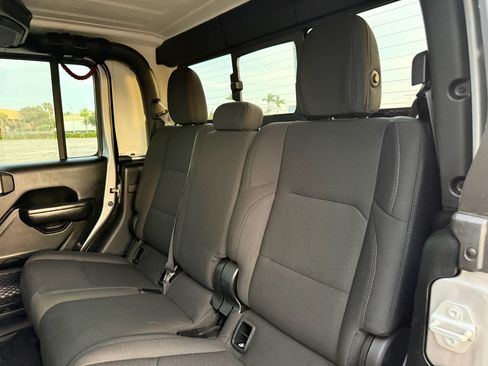 Used 2021 Jeep Gladiator Sport AWD/4WD image 73