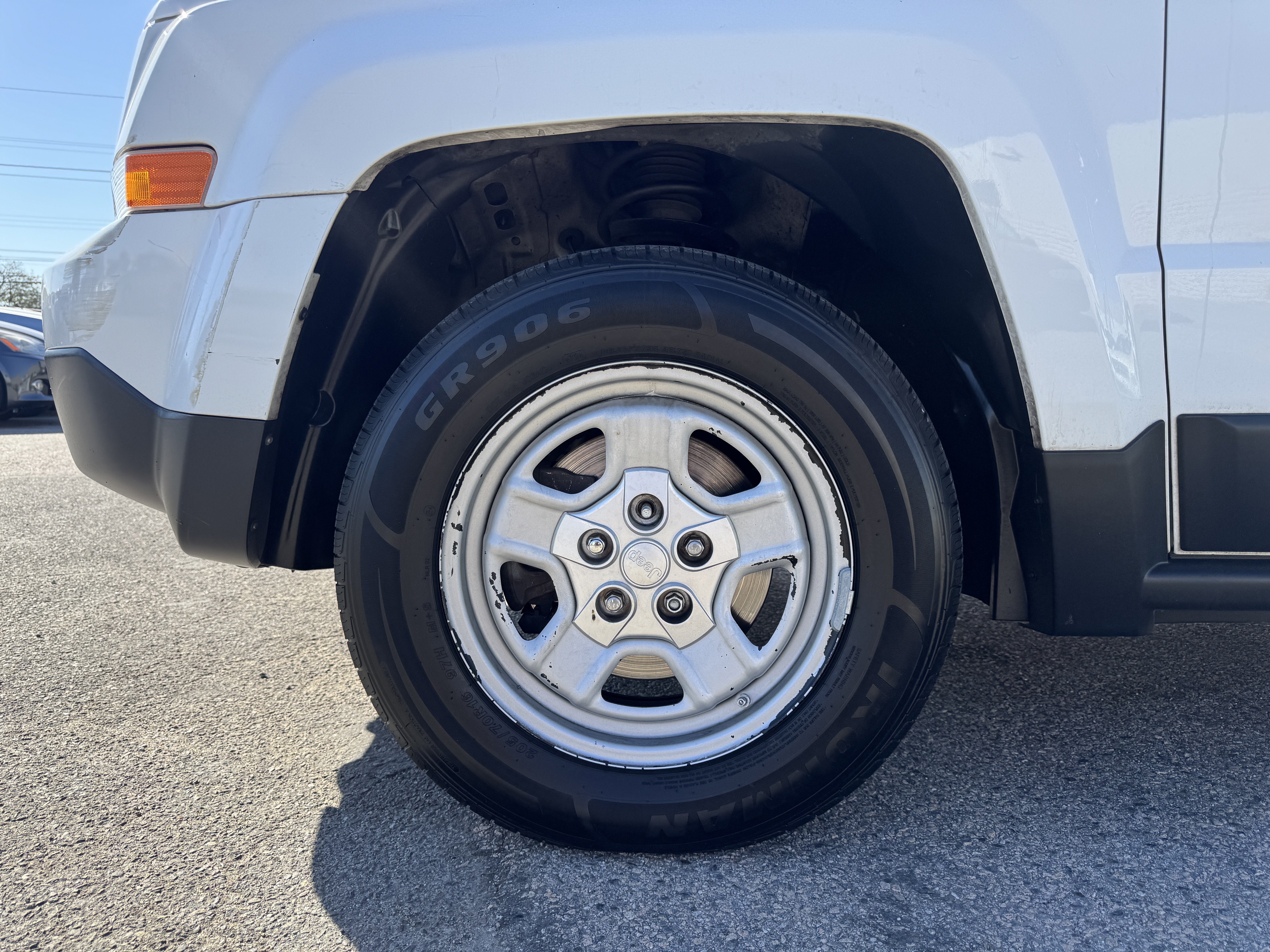 Used 2011 Jeep Patriot 2WD image 14