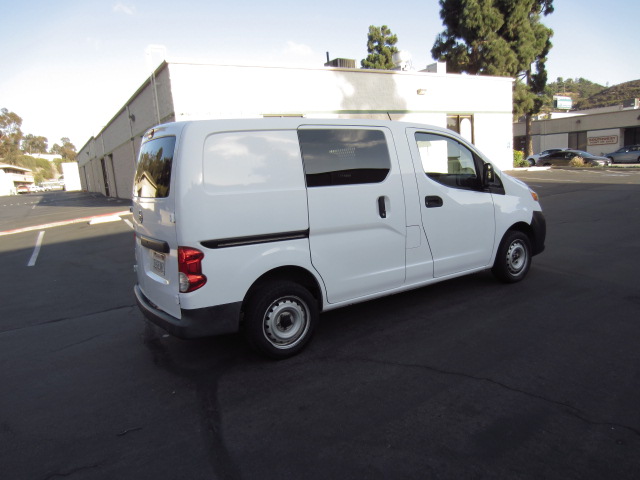 Used 2019 Nissan NV200 S FWD image 6