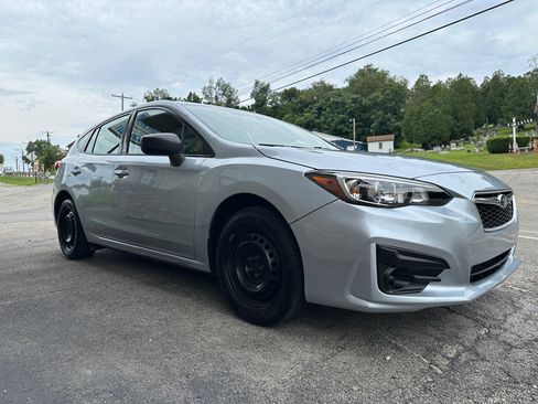 Used 2017 Subaru Impreza 2.0i Hatchback AWD/4WD image 5