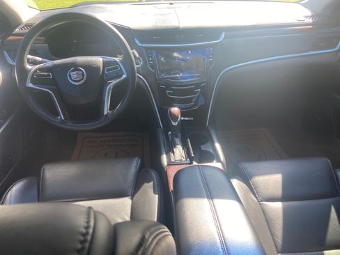 Used 2015 Cadillac XTS Luxury image 4