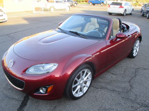 Used 2012 MAZDA MX-5 Miata Grand Touring image 17