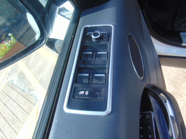 Used 2015 Land Rover Range Rover Sport HSE AWD/4WD image 10