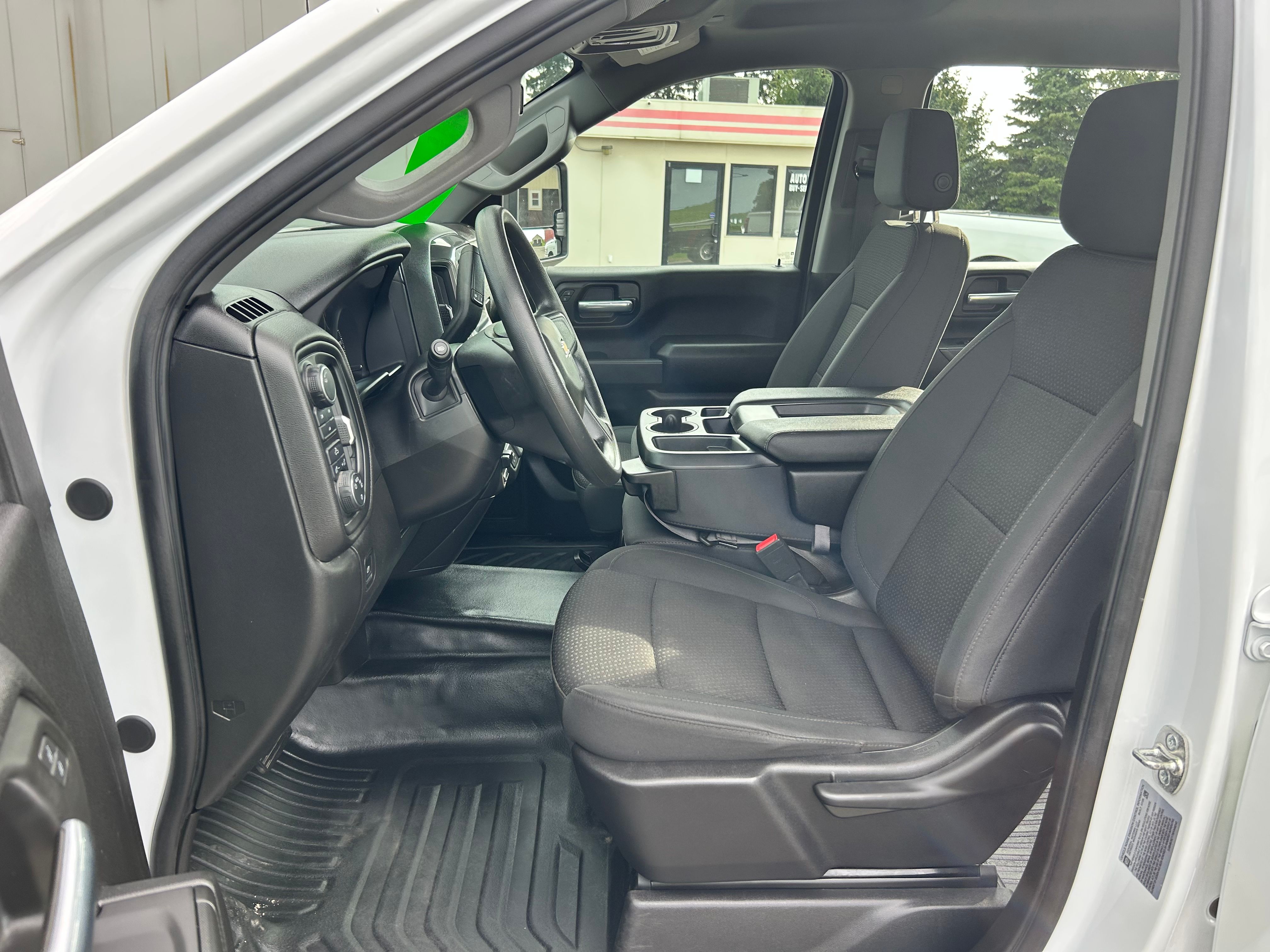 Used 2025 Chevrolet Silverado 3500 4x4 Crew Cab W/T image 18