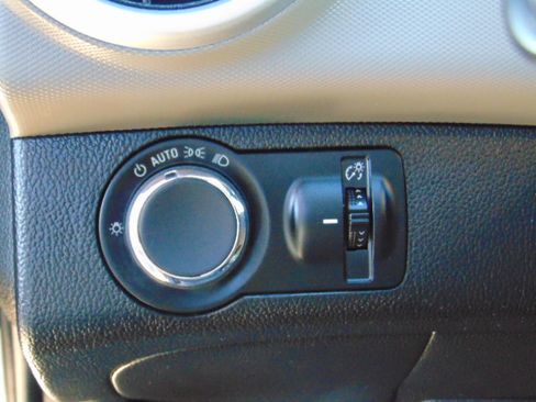 Used 2020 Chevrolet Sonic LT image 12