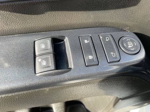 Used 2014 Chevrolet Silverado 1500 image 9