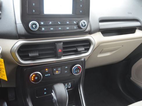 Used 2021 Ford EcoSport S image 19