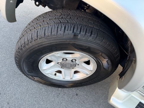 Used 2002 Toyota 4Runner SR5 image 28