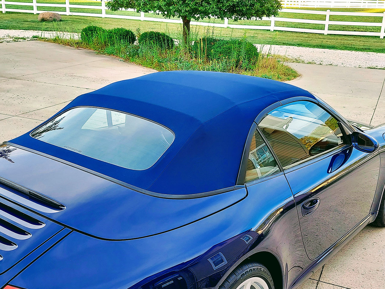 Used 2006 Porsche 911 Cabriolet RWD image 10