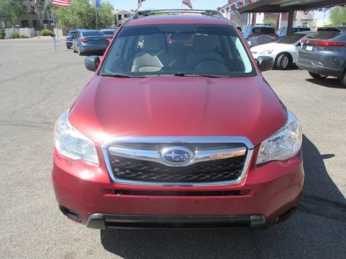 Used 2015 Subaru Forester 2.5i Premium Sport Utility 4D AWD/4WD image 15