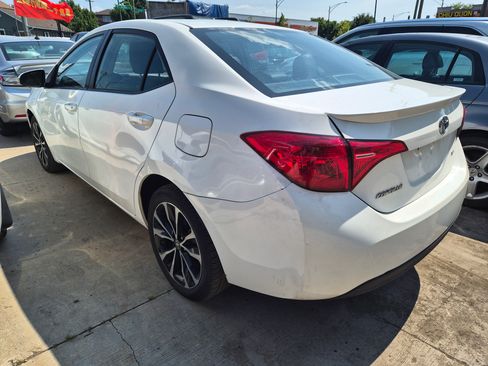 Used 2017 Toyota Corolla SE Sedan FWD image 4