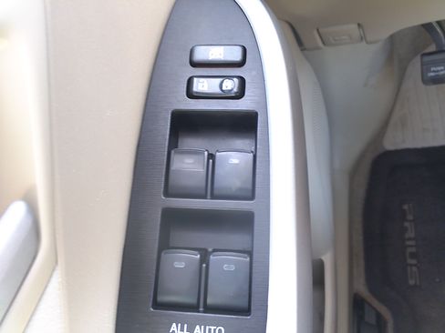 Used 2010 Toyota Prius One image 24