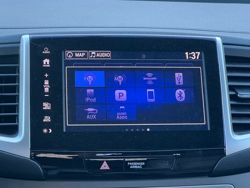 Used 2017 Honda Ridgeline RTL-T image 11