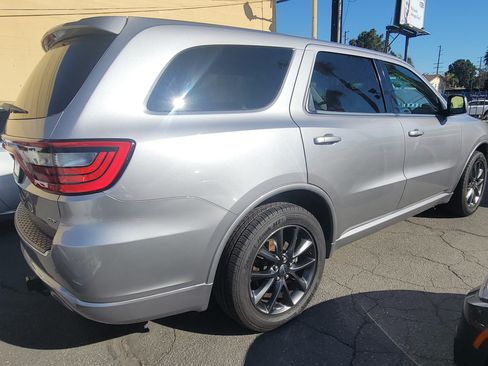 Used 2018 Dodge Durango GT image 3