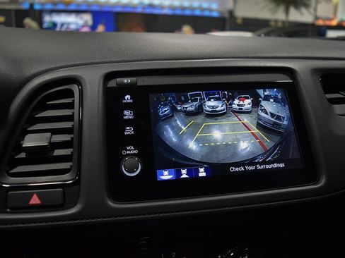 Used 2019 Honda HR-V Sport image 27