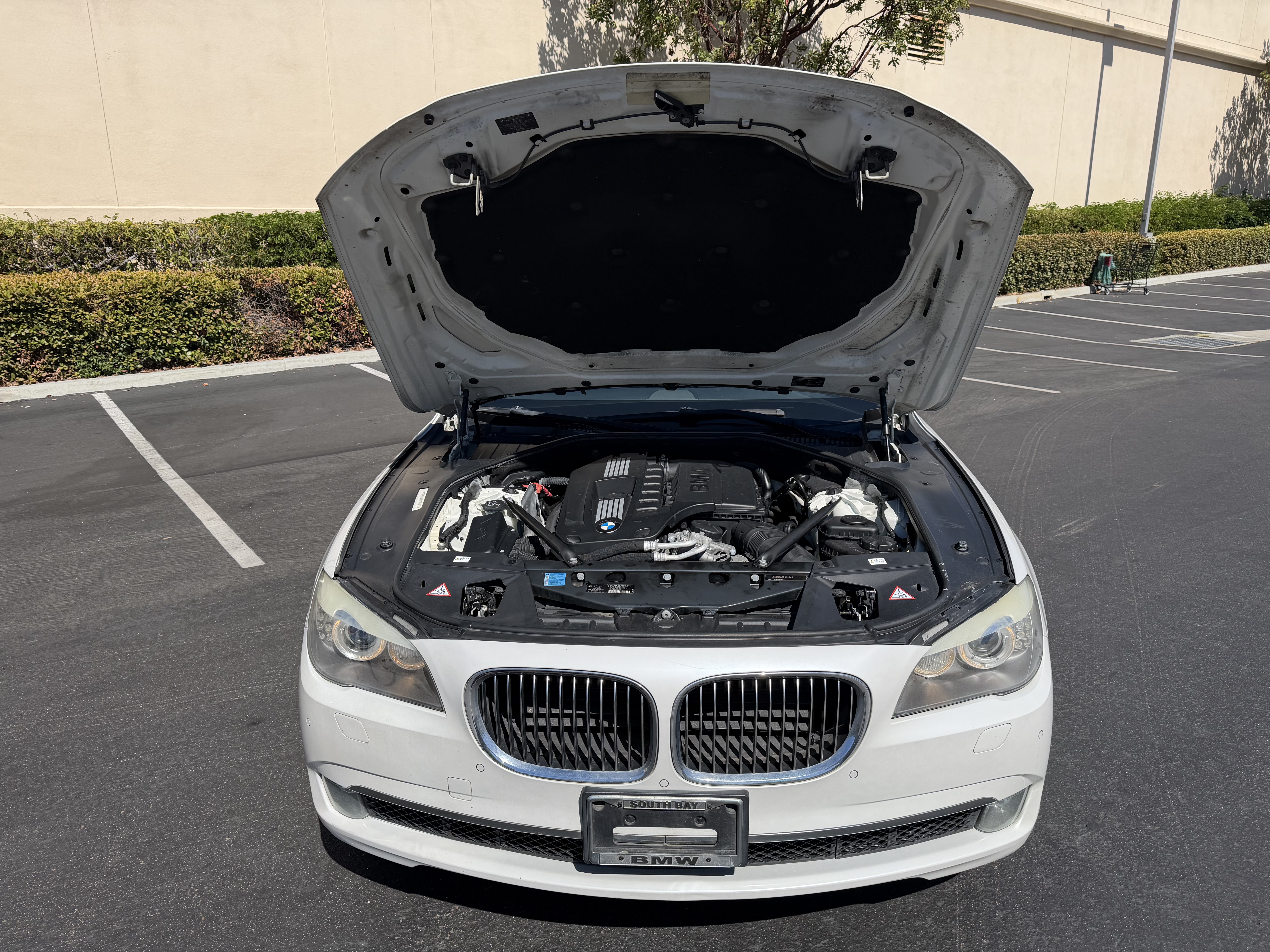 Used 2011 BMW 740Li RWD image 9