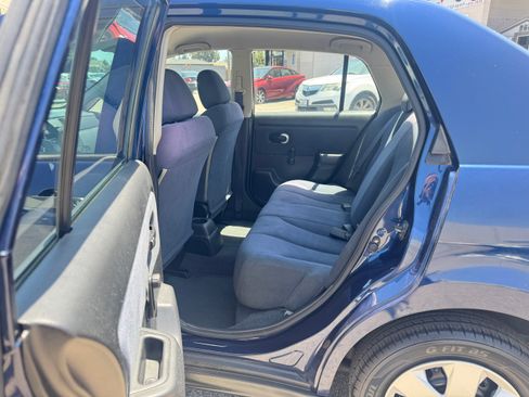 Used 2010 Nissan Versa Sedan FWD image 21