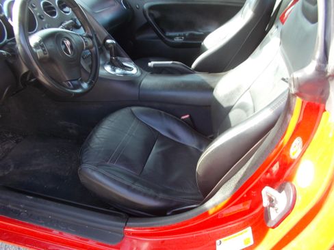 Used 2007 Pontiac Solstice image 7