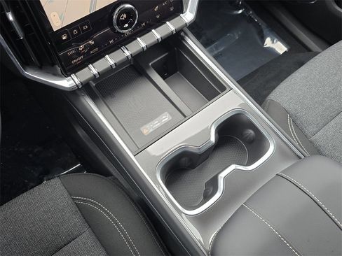 New 2026 GMC Acadia Elevation image 21