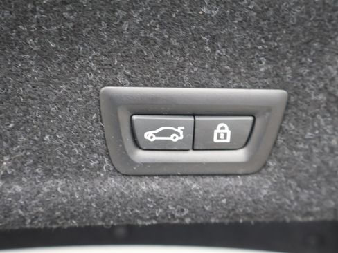 Used 2021 BMW M340i xDrive image 38