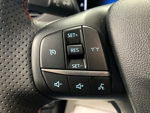 Used 2024 Ford Escape ST-Line image 16