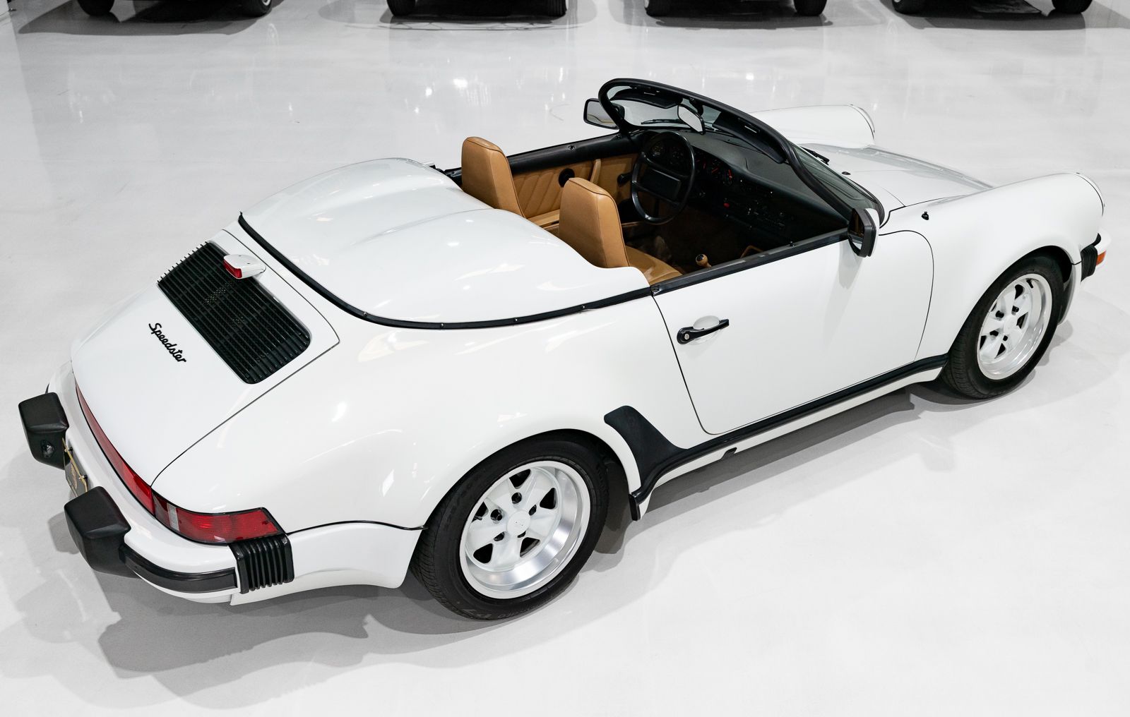 Used 1989 Porsche 911 Speedster RWD image 23