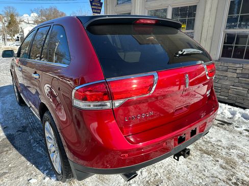Used 2015 Lincoln MKX image 8