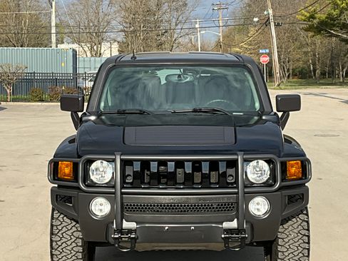 Used 2007 HUMMER H3 AWD/4WD image 2