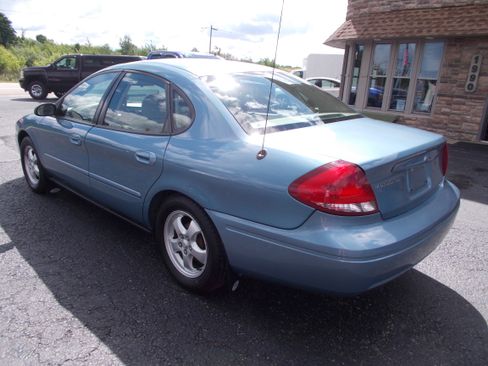 Used 2006 Ford Taurus SE FWD image 7