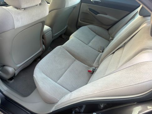 Used 2010 Honda Civic LX Sedan image 12