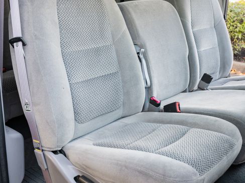 Used 2001 Ford F350 XLT image 50