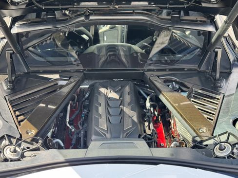 Used 2020 Chevrolet Corvette Stingray 3LT image 11