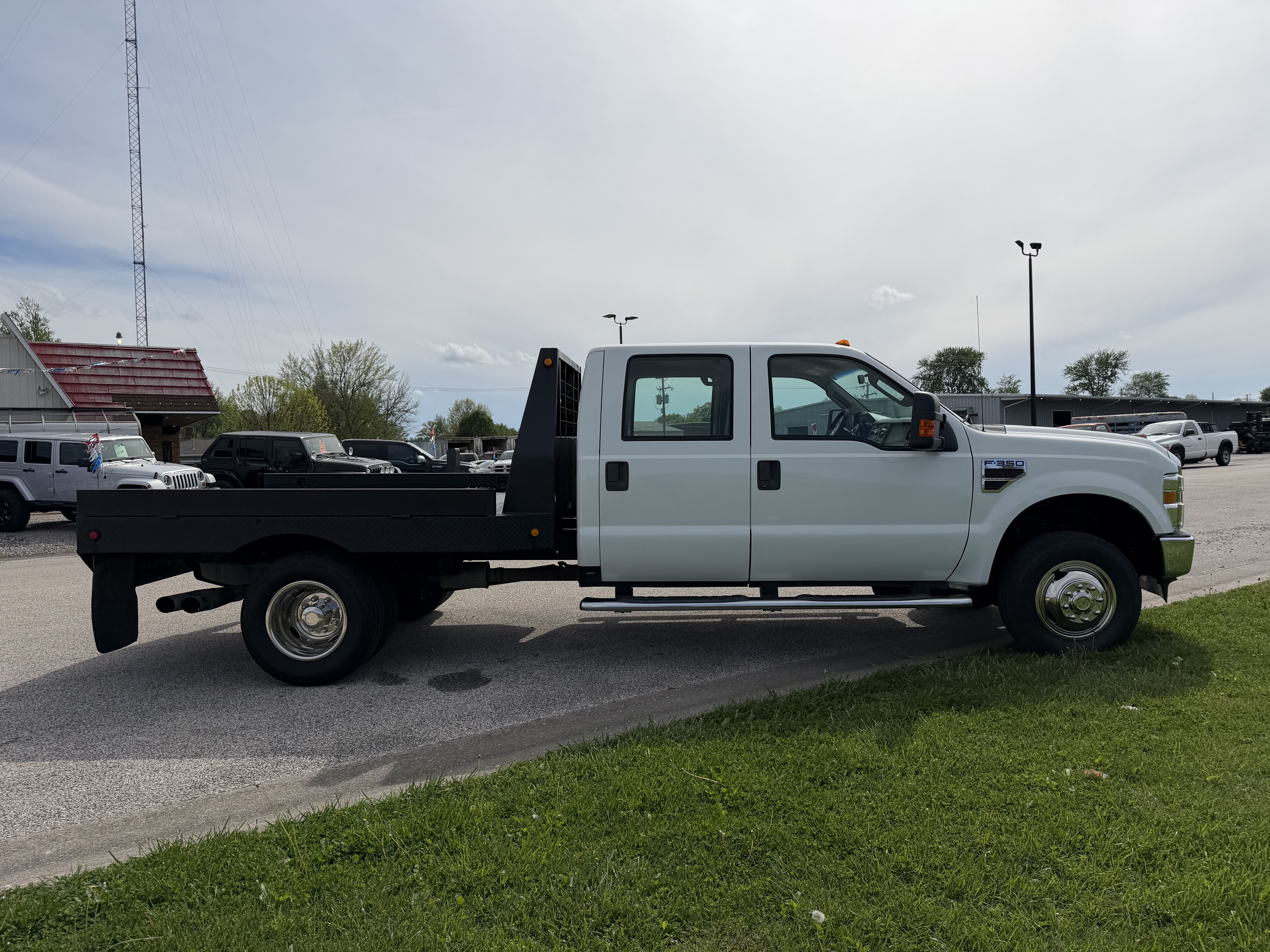 Used 2008 Ford F350 4x4 Crew Cab DRW Super Duty image 5