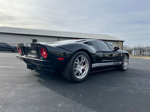 Used 2005 Ford GT image 9