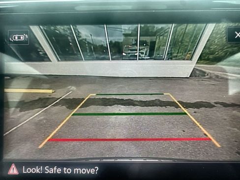 Used 2023 Volkswagen Atlas SEL Premium image 16